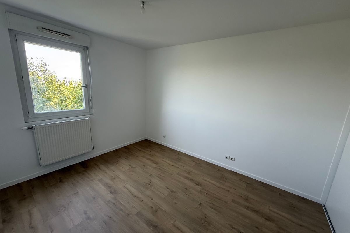 T3 de 71.71 m² à Saint-Priest, Carré Rostand