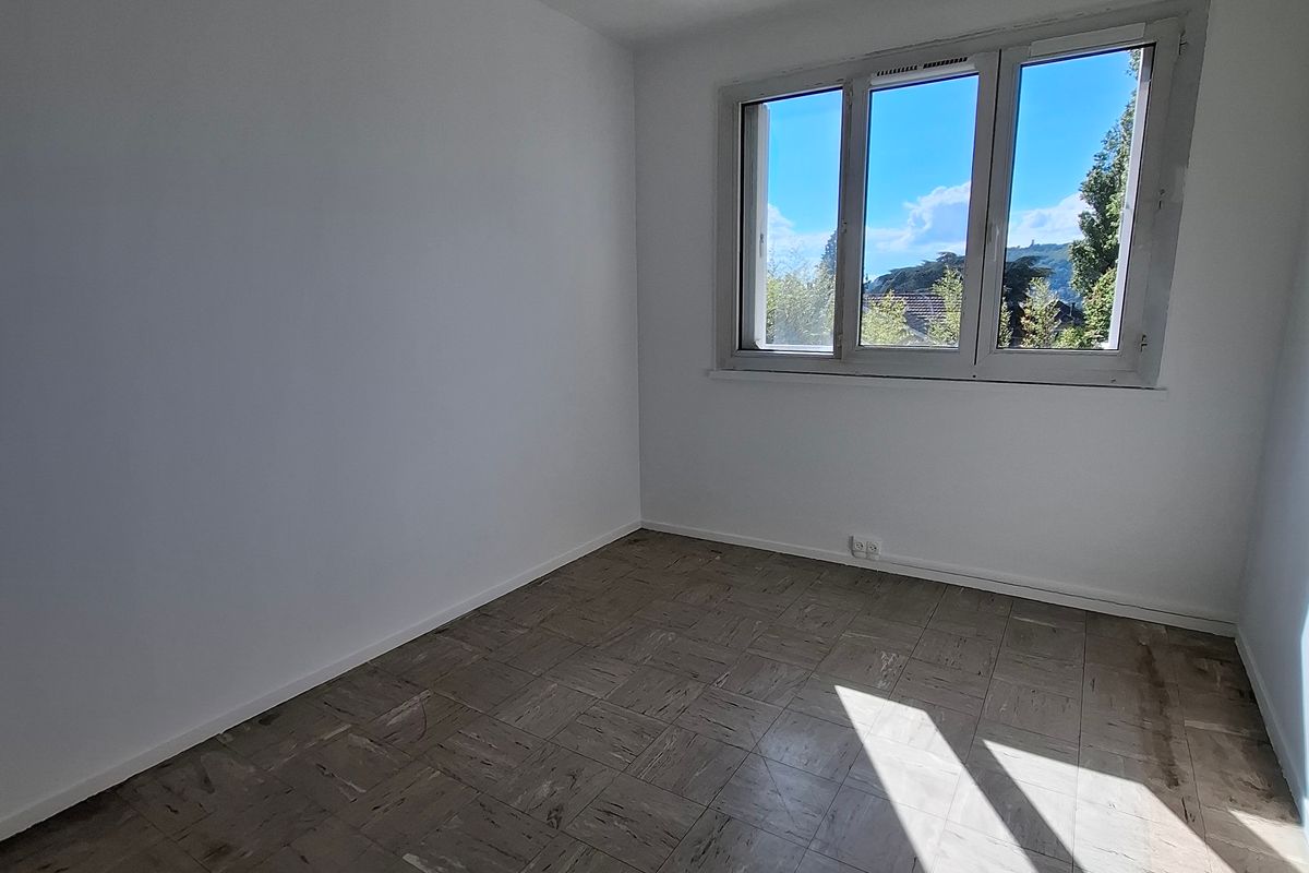 T5 de 88,30 m² à Fontaines-sur-Saône
