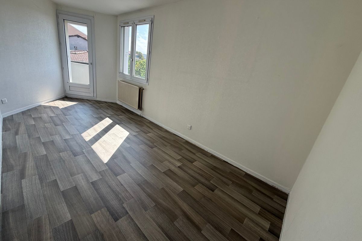 T4 de 85,66 m² à Vénissieux