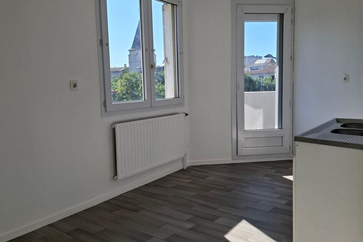 T4 de 85,66 m² à Vénissieux
