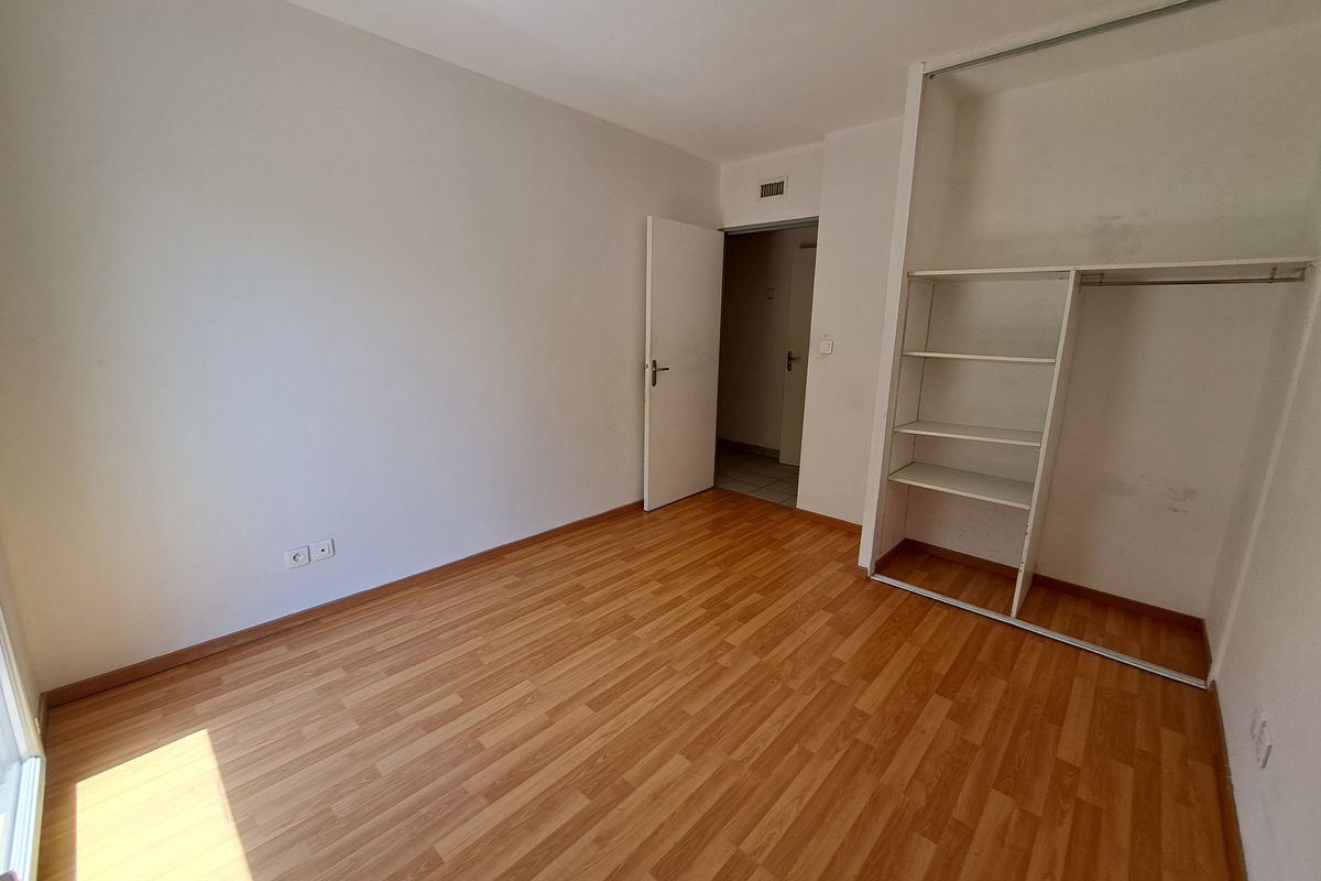T4 de 81,8 m² à Vaulx-en-Velin