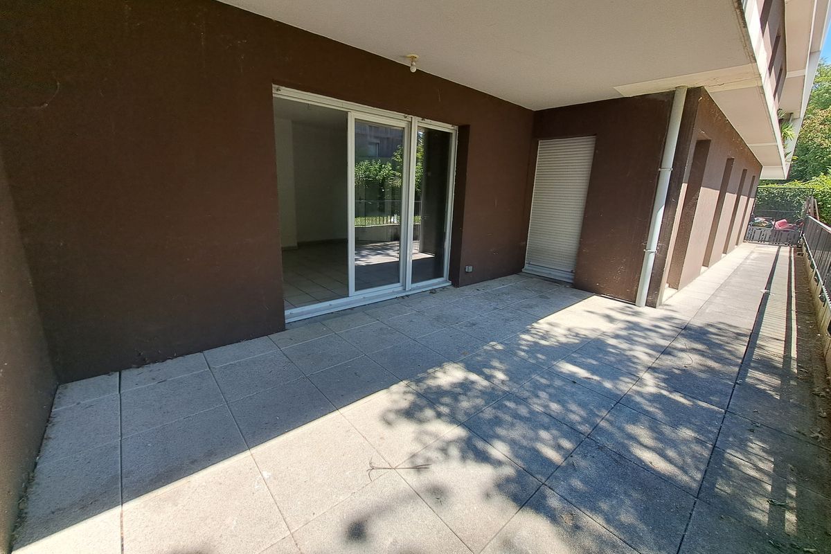 T4 de 81,8 m² à Vaulx-en-Velin