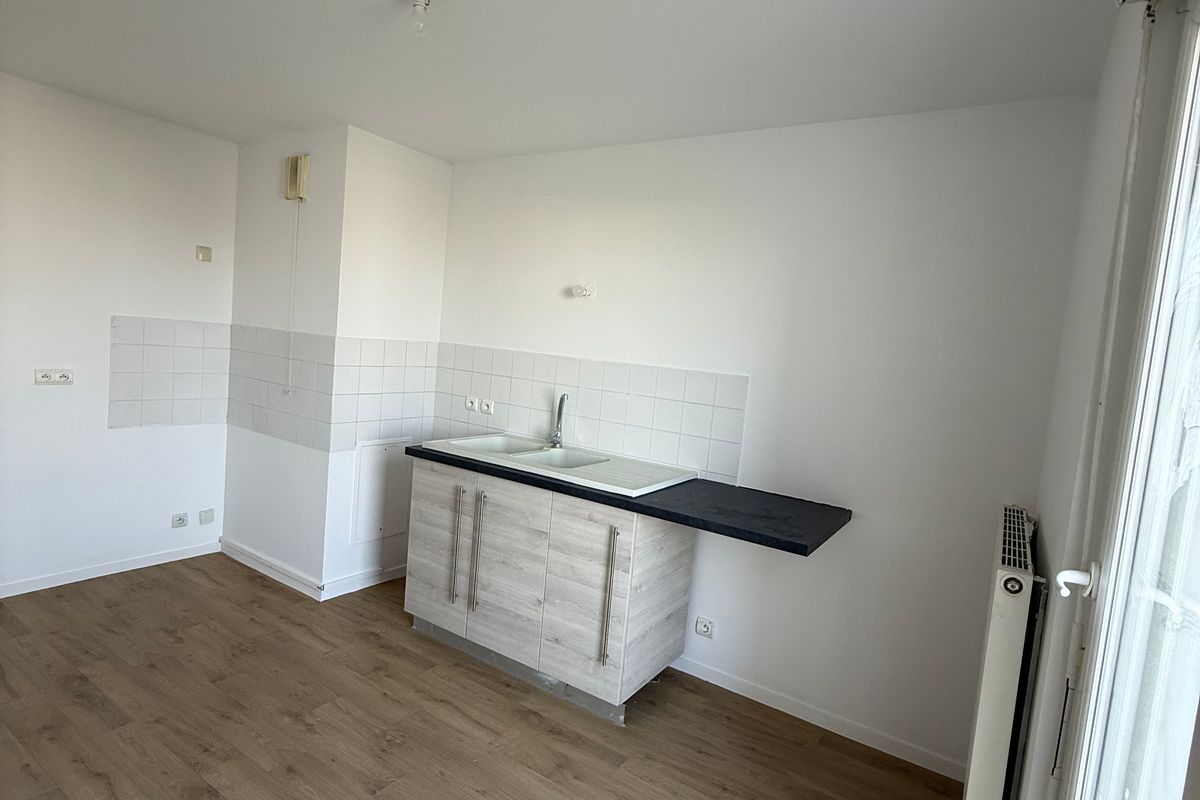 T3 de 71.71 m² à Saint-Priest, Carré Rostand